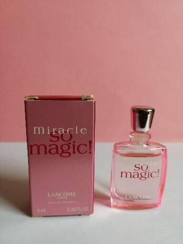Miniature miracle magic - magic,