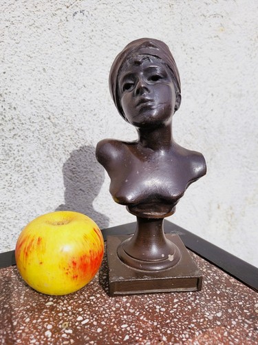 Femme turban signé - femme, au