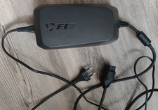 ★ FIT 500951 chargeur