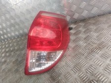 FEU ARRIÈRE DROIT Toyota RAV4