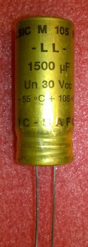 Lot condensateurs 1500µf - 4,