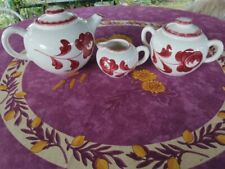 Service à Café ou Thé Faience Salins Modèle Miquette 3 Pièces Décor Floral Rouge
