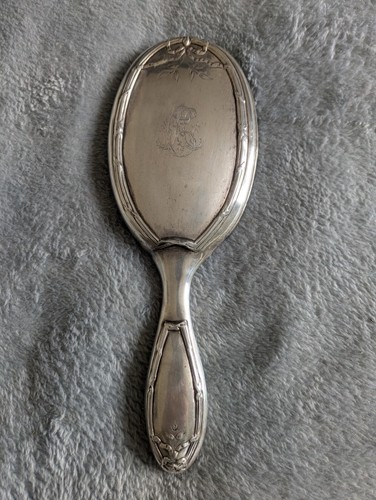 Ancienne brosse cheveux - à, en