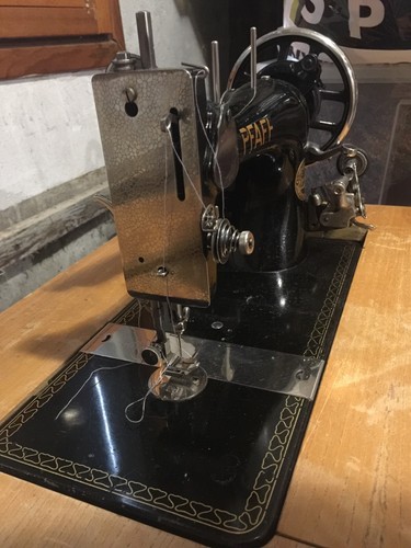 Machine coudre ancienne - machine,