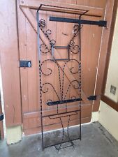 Vestiaire en fer forgé