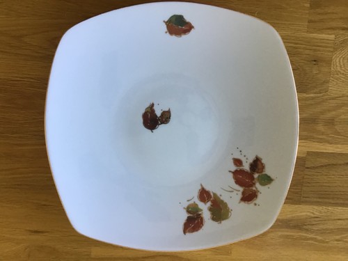 Assiette porcelaine création