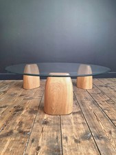 AMPM table basse Clay tripode en chêne et verre, meuble design