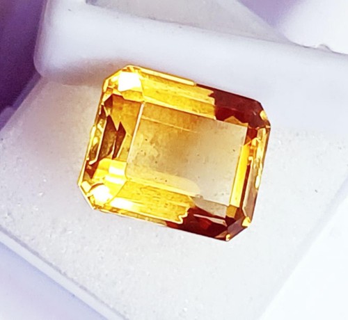 Naturel citrine émeraude - citrine,