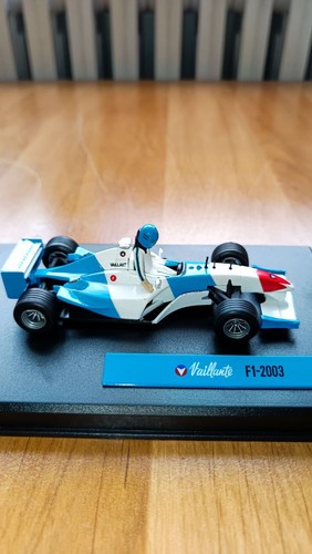 Voiture miniature michel - voiture, f1