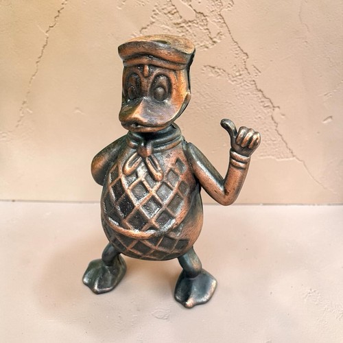 Briquet ancien type - , donald