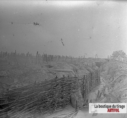 Tranchée française guerre - tranchée,