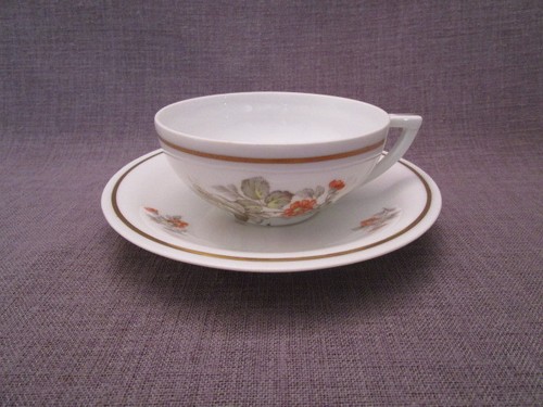 Tasse thé ancienne en - à,
