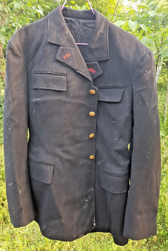 Veste militaire tres - tres, ancienne