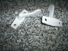 Loquets de fermeture ridelles arrière Peugeot 404-504 et benne autres véhicules