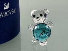 Figurine Swarovski 5396288 Kris ours signe du zodiaque Sagittaire 3,1 cm. Emb...