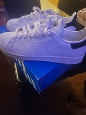 Size 8 - adidas Stan Smith