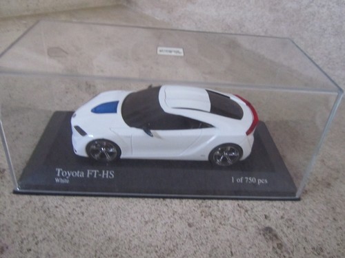 Toyota white 1 - 1, of