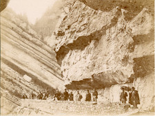 France, Mont Blanc, Randonneurs au Pas de l Échelle, ca.1897, vintage citrate pr