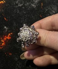 MAGNIFIQUE BAGUE DE CRÉATEUR T53 ARGENTÉE MULTIPLE BRILLANTS PAMPILLES À VOIR 