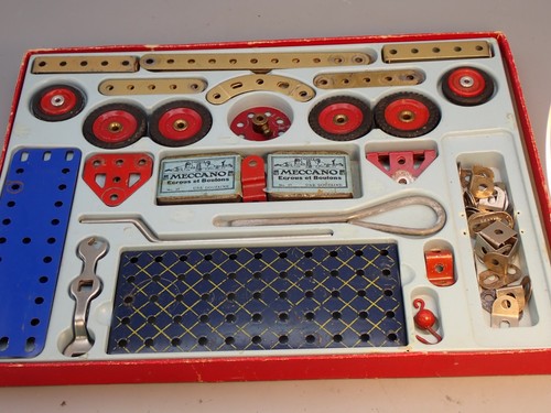 Boite meccano semble - boite, 1