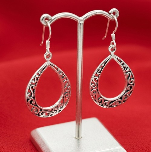 Boucles oreilles goutte - oreilles,