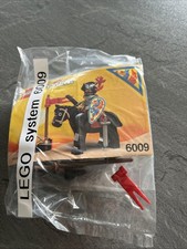 LEGO SYSTEM 6009  100% COMPLET  CHEVALIER NOIR MEDIEVAL ET MANUEL