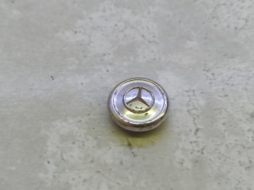 Enjoliveur chrome - 1/18,