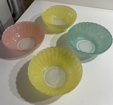 4 Bols Coupelle Opalin Couleur