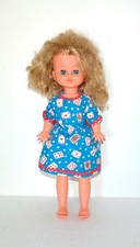 Bella - jolie poupée