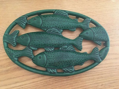 Ancien dessous plat en - dessous,