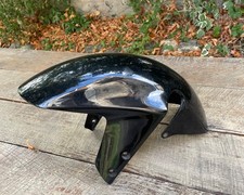 garde boue av 1000 gsxr 2001/2002 bon état,juste une micro fissure à l’intérieur