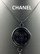 Porte-clés CHANEL noir marque