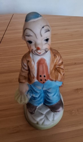 Ancienne statuette biscuit
