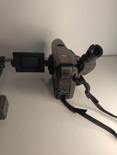 Caméscope JVC GR-FXM105S (compact VHS-C) + sacoche Samsonite + câbles + notices