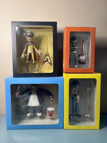 Gorillaz kidrobot cmyk figures - cmyk,