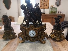 Ancienne horloge pendule bronze style Louis XV fin XIX avec ses deux candelabres