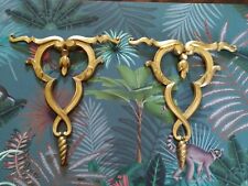 Grands Eléments de Décoration de Meubles Bronze Doré Ameublement.