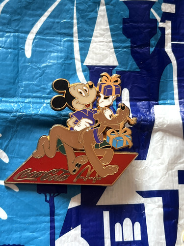 Pin trading pluto mickey - pin,