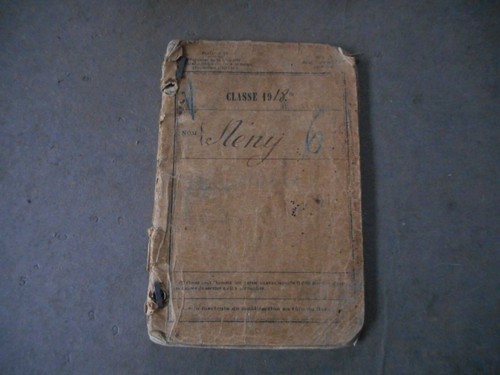 Livret militaire poilu - d, un
