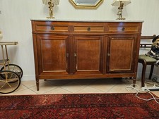 Buffet droit style Louis XVI