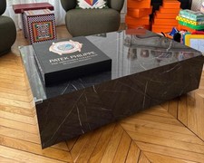 table basse effet marbre