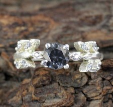 Bague Solitaire En Diamant