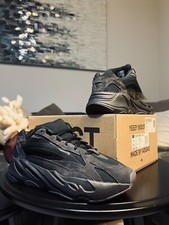 Adidas YEEZY 700 V2 Vanta : 8
