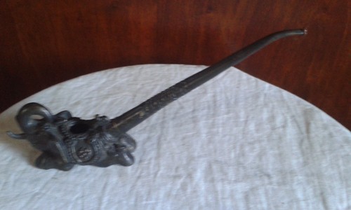 Chinese pipe table - de,