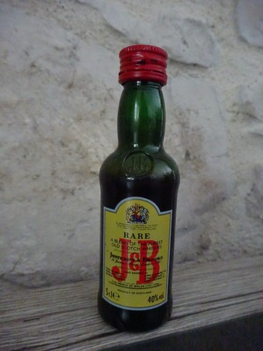 Mignonnette bouteille b - bouteille, j&b