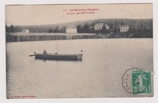 CPA 💌 Homme et chien barque lac des Settons barrage Morvan 1900 58