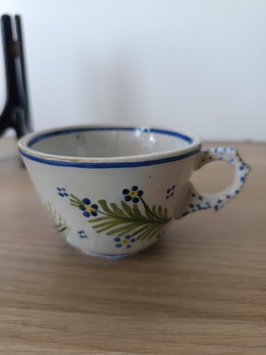 Ancienne tasse quimper - hb,