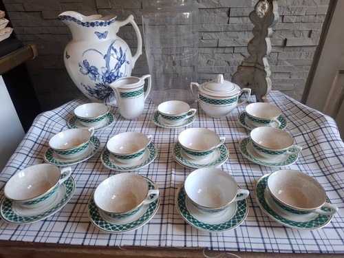 Tasses sous - 11, a