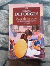 Rue de la soie | Régine
