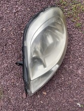 Phare avant gauche RENAULT Trafic II Bus (JL) 2.0 dCi 115 (84 KW / 114 CV) 2006